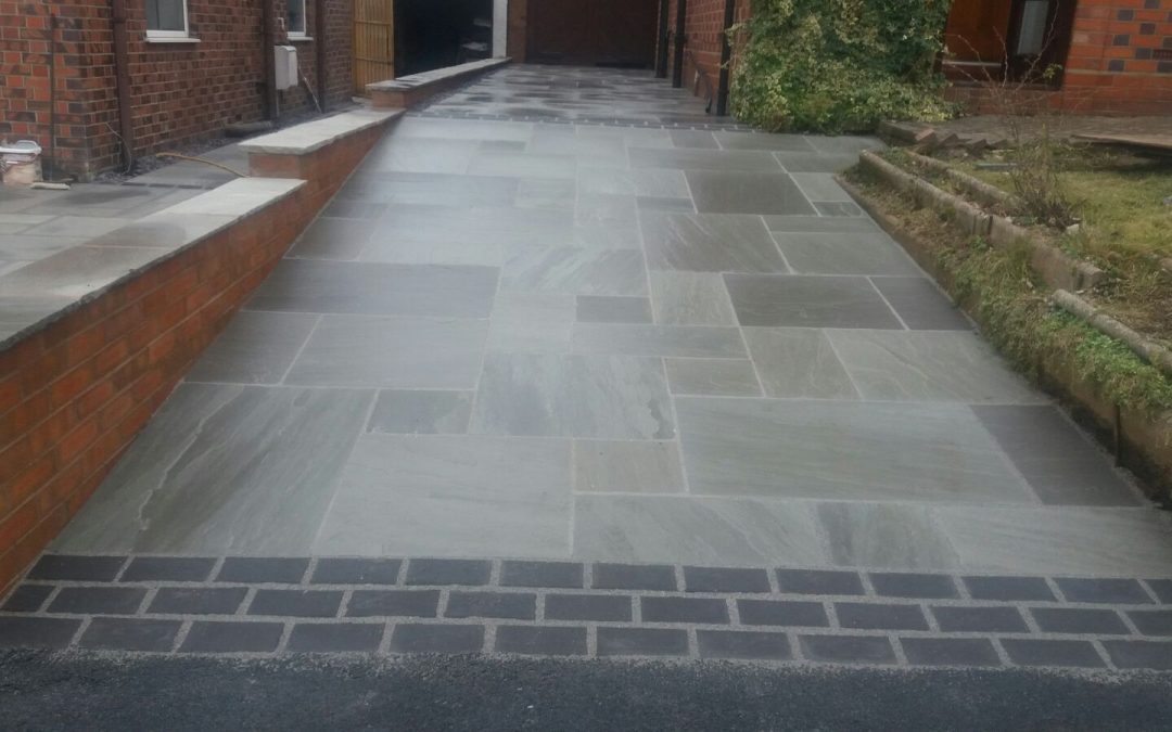 Neighbours United  |   Mr & Mrs Davidson & Mr & Mrs Luke